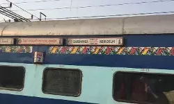 फ्लाइट के बाद अब ट्रेन को मिली बम की झूठी कॉल, गोंडा स्टेशन पर सवा दो घंटे चली तलाशी