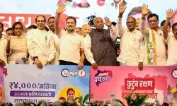 महिलाओं को 3 हजार, लोगों को मुफ्त दवा, MVA ने जारी किया घोषणापत्र