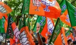 दिल्ली चुनाव से पहले भय फैला रही भाजपा तो चुप हैं कांग्रेस और आप