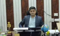 जॉब करने के साथ कैसे करें UPSC की तैयारी, IAS Anand Vardhan से बेहतर कौन बता सकता है?