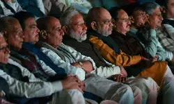 एक्टिंग से ब्रेक लेने पर जवाब देने से बचे Vikrant Massey, प्रधानमंत्री नरेंद्र मोदी को किया धन्यवाद