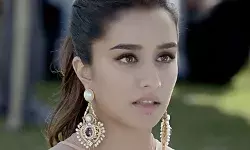 Shraddha Kapoor ने Kapil Sharma के शो में किया अपनी पहली सैलरी का खुलासा, जानें कितनी मिली थी उनको पहली तनख्वाह