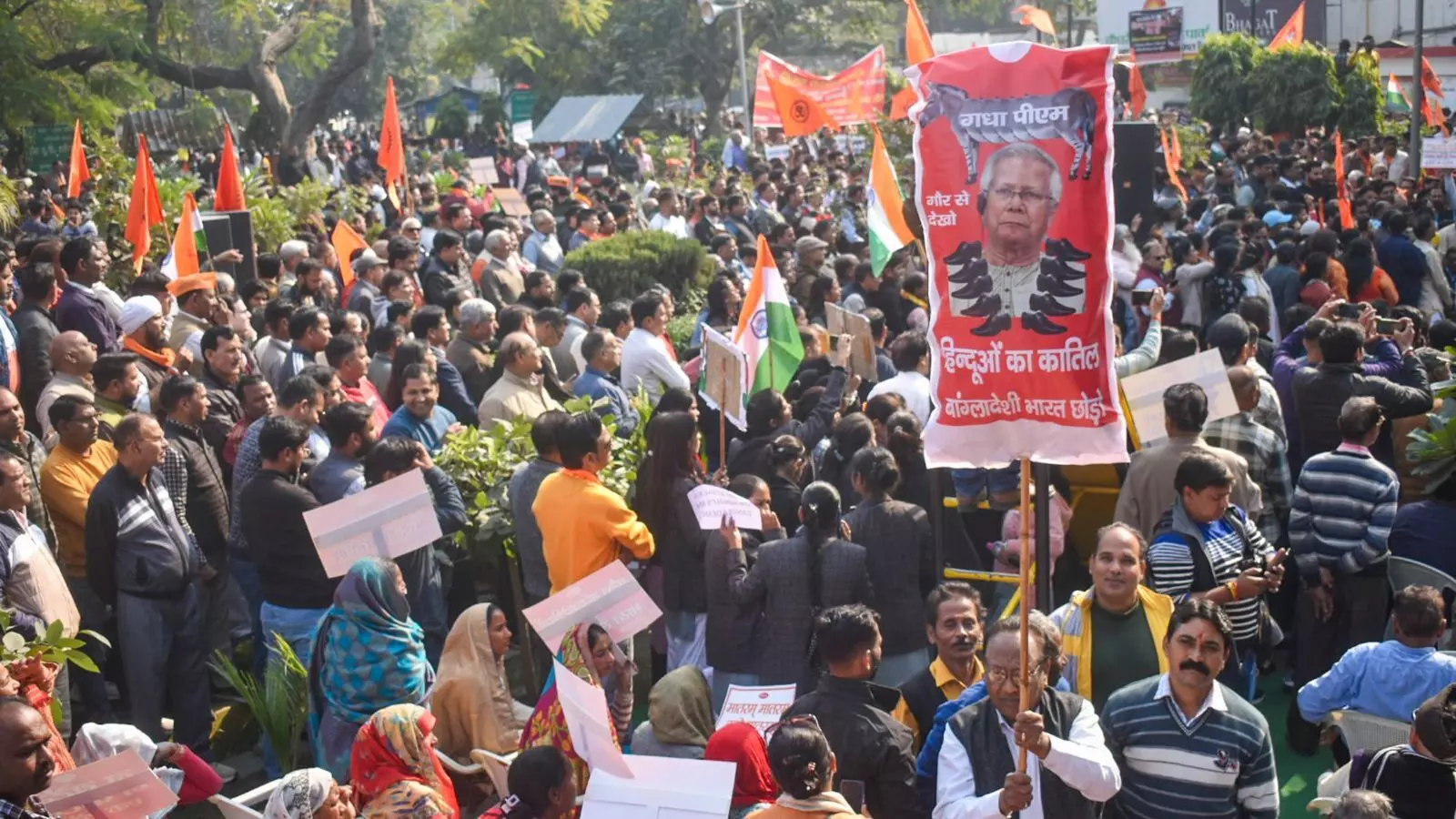 बांग्लादेश में नमहट्टा में  इस्कॉन मंदिर पर हमला मूर्तियों को भी लगायी आग : इस्कॉन का आरोप