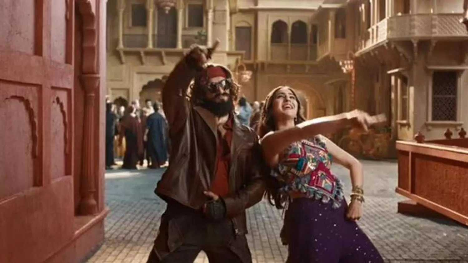 Rohit Shetty की अपकमिंग फिल्म का Teaser Out, Ranveer Singh- Sara Ali Khan लेकर आ रहे हैं साल की सबसे बड़ी लव स्टोरी