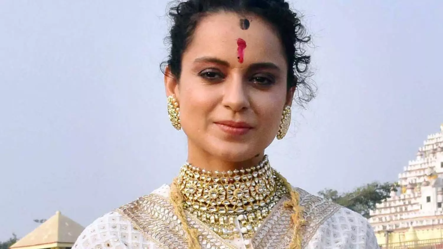 Mrs विवाद के बीच Kangana को शादी का समर्थन करने पर किया ट्रोल