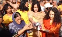 कैटरीना कैफ की सास के साथ दिखी कमाल की बॉन्डिंग, 40,000 के चंदेरी सूट में दिखा पारंपरिक अंदाज