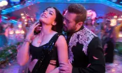 Sikandar First Song Out: Salman Khan- Rashmika Mandanna की दिखी रोमांटिक केमिस्ट्री