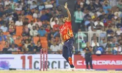 वैशाक के पिता ने खोला राज: पोंटिंग की सराहना और RCB की अनदेखी