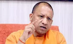 UP: अफसर और जनप्रतिनिधि आमने-सामने, क्या लगेगा ‘तबादला उद्योग’ पर ब्रेक ?