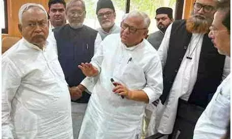 JDUs Muslim leaders are upset with Nitishs stand on the Waqf Bill.