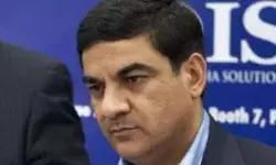 Sanjay Bhandari Arms Dealer