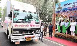 cm nitish kumar flagging off mahila samvaad rath
