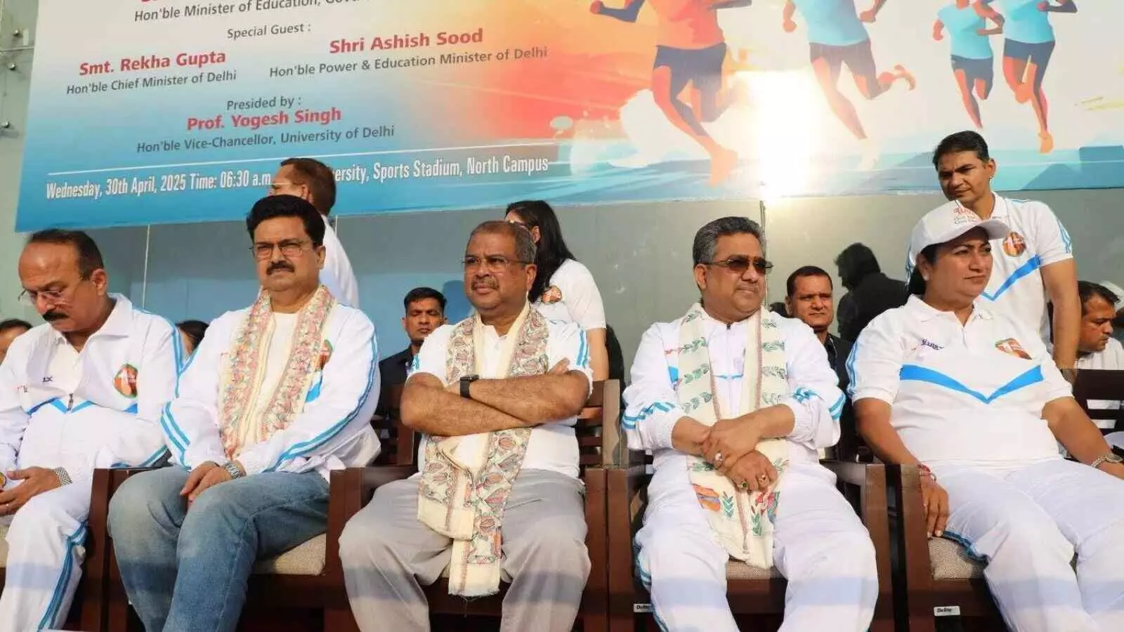 दिल्ली यूनिवर्सिटी में ONOE रन पर विवाद, कुलपति पर भाजपा प्रचार का आरोप