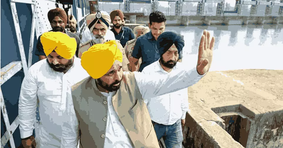 Punjab Chief Minister Bhagwant Mann with Bhakra Beas Management Board (BBMB) officials Punjab Chief Minister Bhagwant Mann with Bhakra Beas Management Board (BBMB) officials
