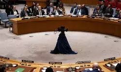 भारत-पाक संघर्ष: असमंजस में वैश्विक शक्तियां, दुनिया सिर्फ शांति की अपील तक सीमित