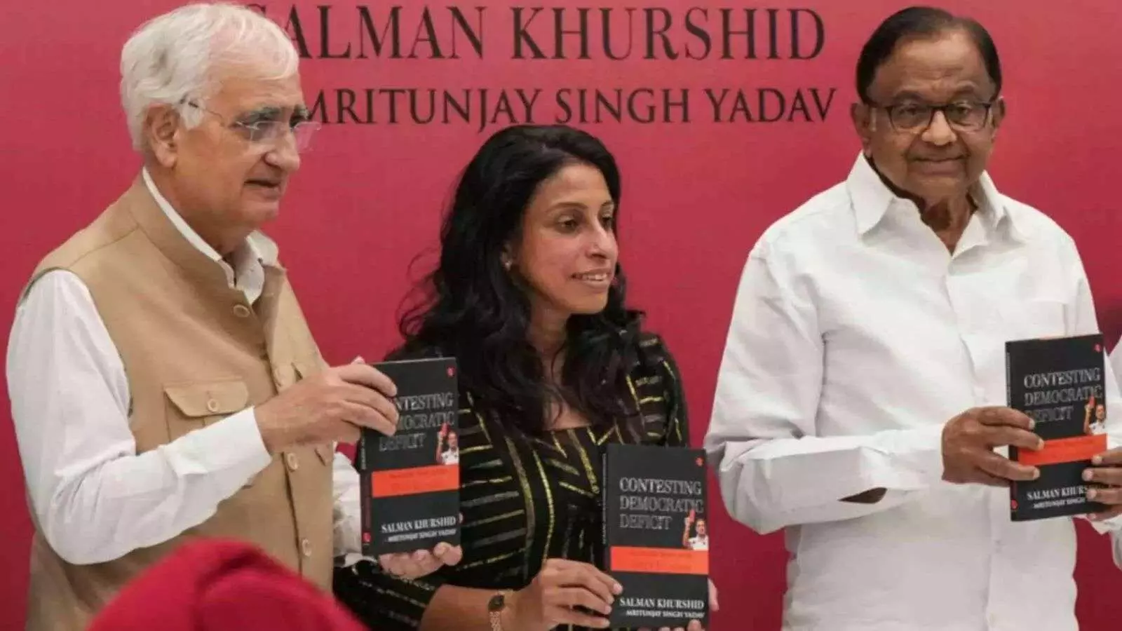पी. चिदंबरम ने INDIA गठबंधन पर जताया संदेह, BJP ने कहा – कांग्रेस खुद मान चुकी है हार पी. चिदंबरम ने INDIA गठबंधन पर जताया संदेह, BJP ने कहा – कांग्रेस खुद मान चुकी है हार