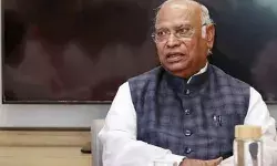 मोदी सरकार ने देश को गुमराह किया? CDS के बयान के बाद कांग्रेस ने उठाए सवाल