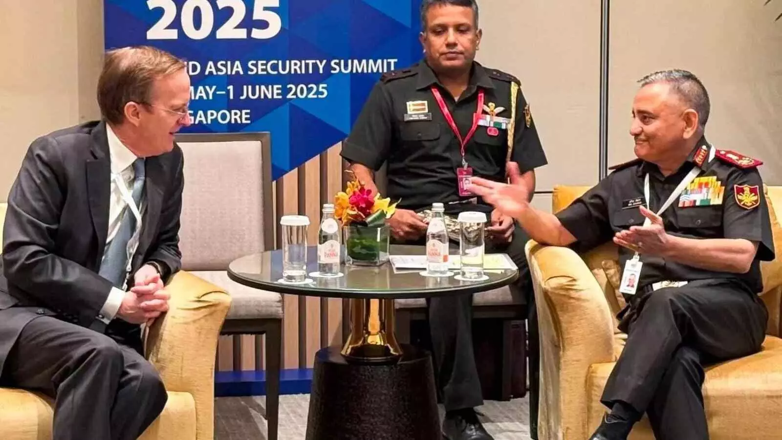 आकाश मिसाइल और देसी सिस्टम बने भारत की ढाल, ऑपरेशन सिंदूर पर बोले CDS आकाश मिसाइल और देसी सिस्टम बने भारत की ढाल, ऑपरेशन सिंदूर पर बोले CDS