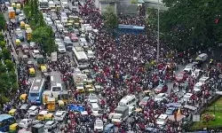 बेंगलुरु में RCB के जश्न में मातम, सम्मान समारोह के दौरान भगदड़, 11 की मौत, 33 घायल