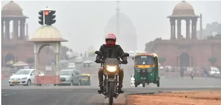 दिल्ली-एनसीआर में 1 जनवरी 2026 से डीज़ल-पेट्रोल वाले नए कमर्शियल वाहन बैन