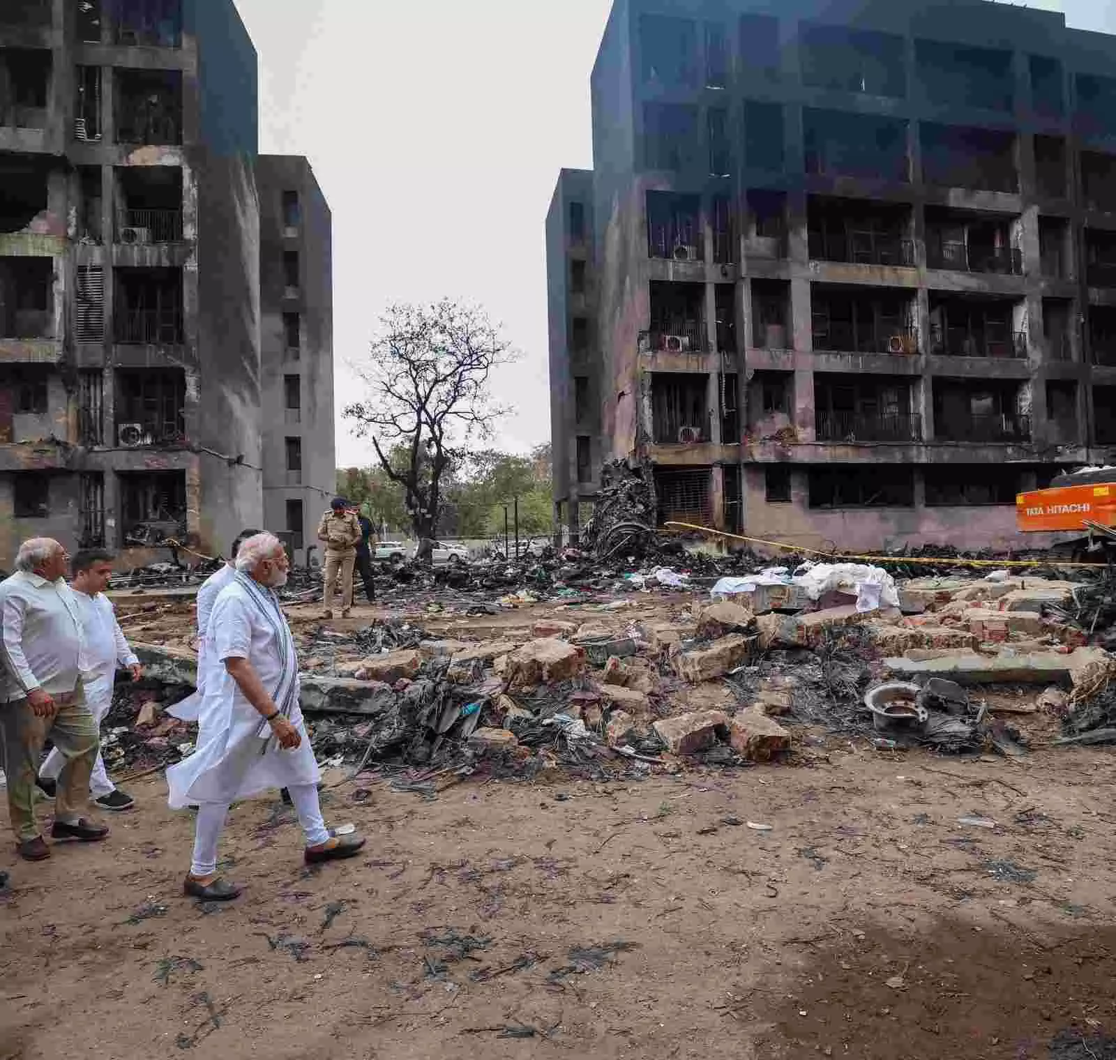 pm mpdi visit plane crash site pm mpdi visit plane crash site