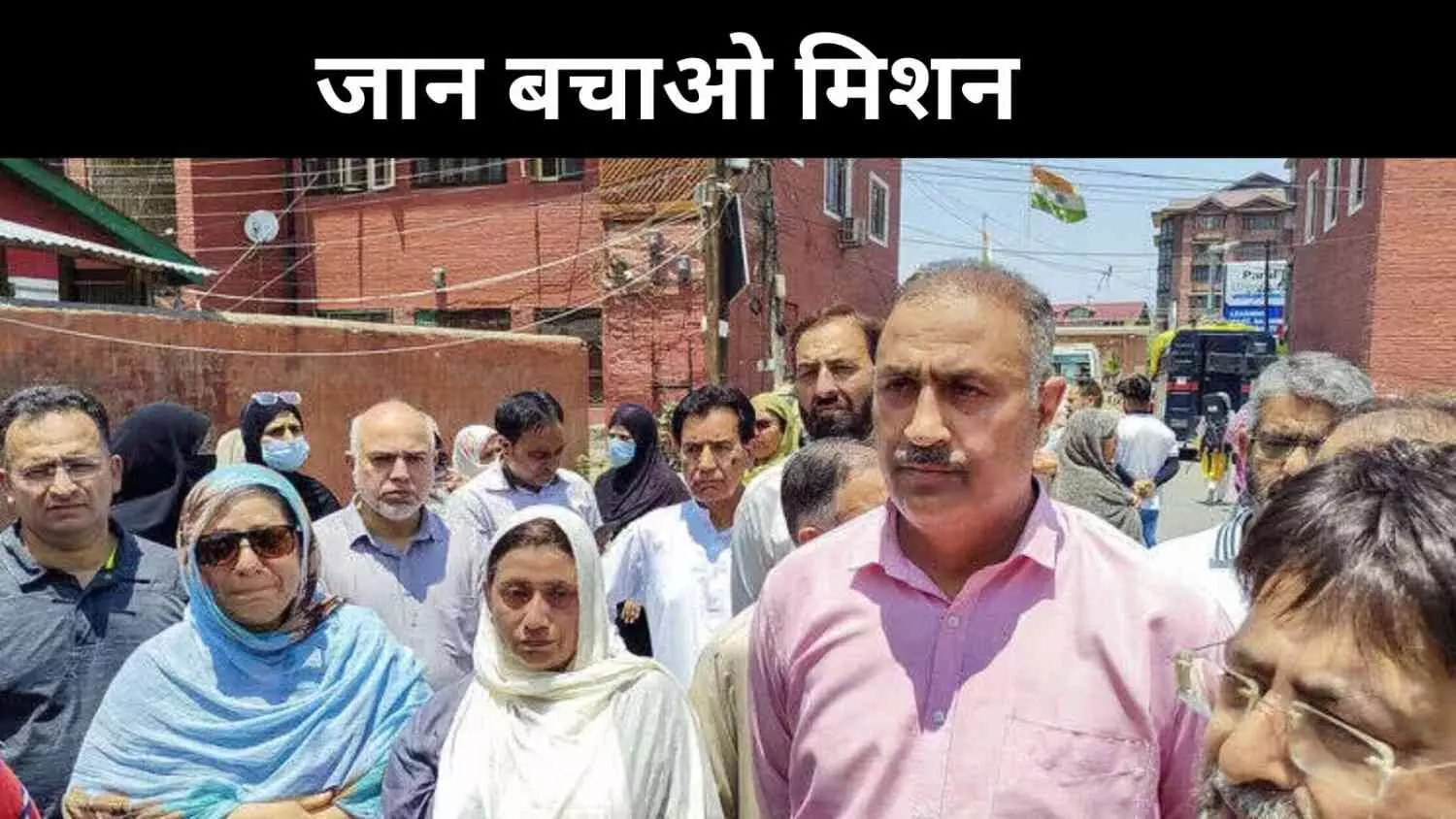 ईरान में जंग के साये में फंसे भारतीय, भारत ने शुरू की सुरक्षित निकासी ईरान में जंग के साये में फंसे भारतीय, भारत ने शुरू की सुरक्षित निकासी