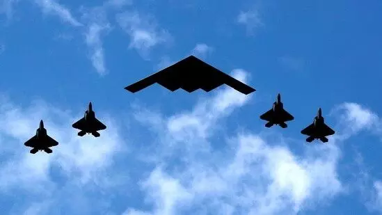 B-2 Stealth Bombers B-2 Stealth Bombers