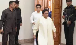 आकाश आनंद को बिहार में ज़िम्मेदारी- क्या यूपी चुनाव की है तैयारी?