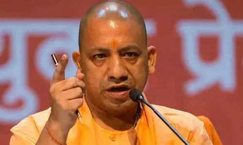 UP: कांवड़ यात्रा मार्ग में होटल-ढाबे में लिखना होगा संचालक का नाम