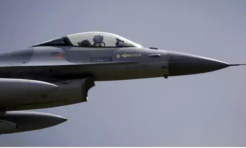 ukrains f16 fighter jet