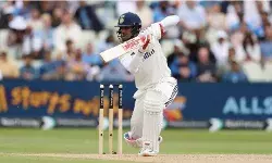 गिल  ने तोड़ा सुनील गावस्कर का 54 साल पुराना रिकॉर्ड, पहली पारी में दोहरा शतक, दूसरी पारी में शतक