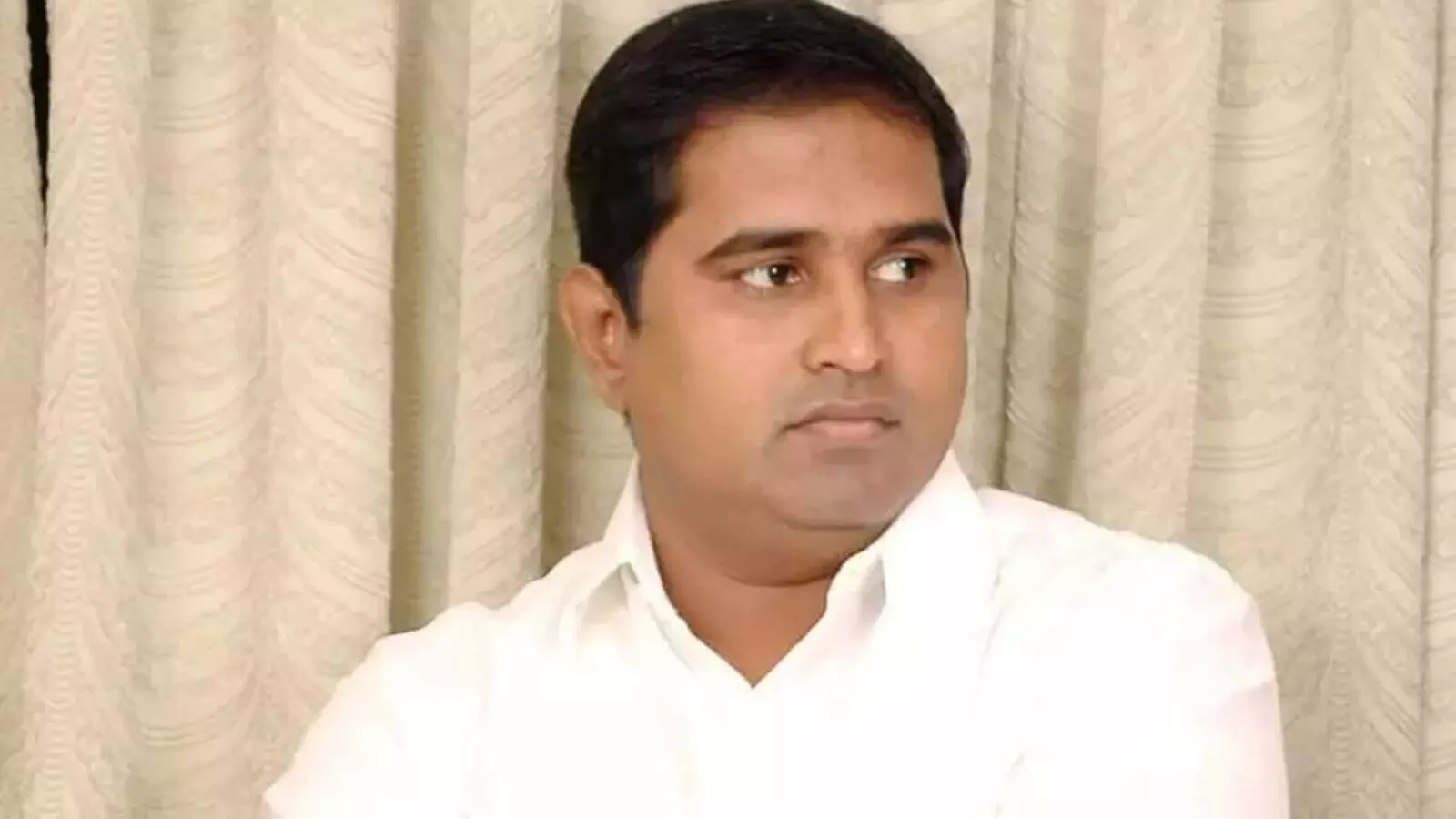 दलित नेता के. आर्मस्ट्रॉन्ग की हत्या को एक साल, जांच अब भी अधूरी दलित नेता के. आर्मस्ट्रॉन्ग की हत्या को एक साल, जांच अब भी अधूरी