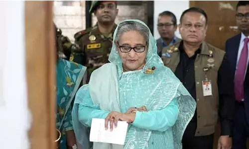 शेख हसीना पर मानवता के खिलाफ अपराधों के मामले में औपचारिक रूप से आरोप तय