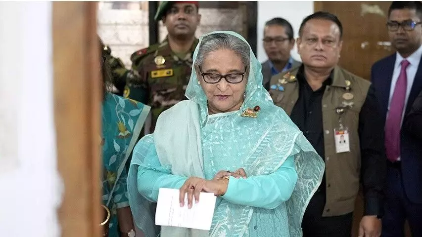 शेख हसीना पर मानवता के खिलाफ अपराधों के मामले में औपचारिक रूप से आरोप तय शेख हसीना पर मानवता के खिलाफ अपराधों के मामले में औपचारिक रूप से आरोप तय