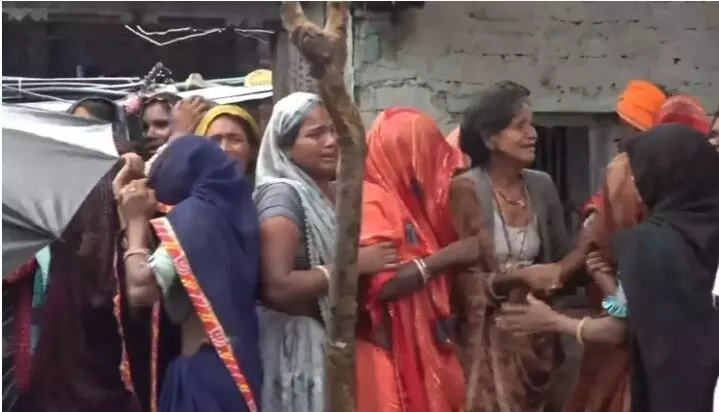 राजस्थान के सरकारी स्कूल नीति की उदासीनता और लालफीताशाही से तबाही की कगार पर राजस्थान के सरकारी स्कूल नीति की उदासीनता और लालफीताशाही से तबाही की कगार पर