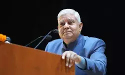 उपराष्ट्रपति चुनाव 2025: NDA और INDIA गठबंधन के सामने नाम तय करने की कशमकश