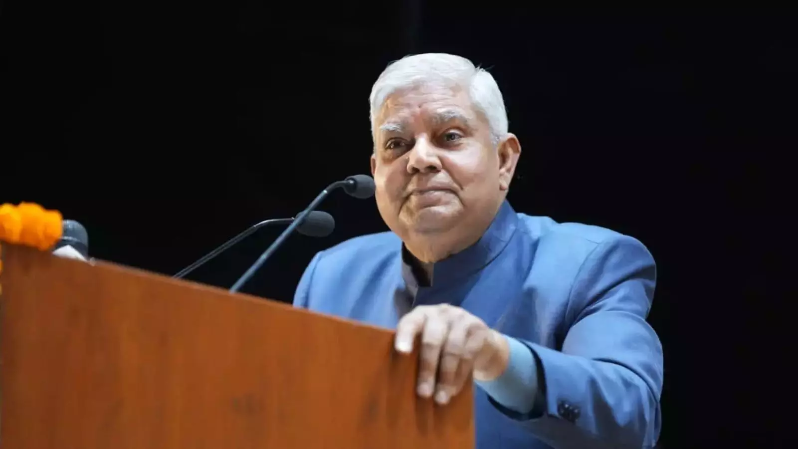 उपराष्ट्रपति चुनाव 2025: NDA और INDIA गठबंधन के सामने नाम तय करने की कशमकश