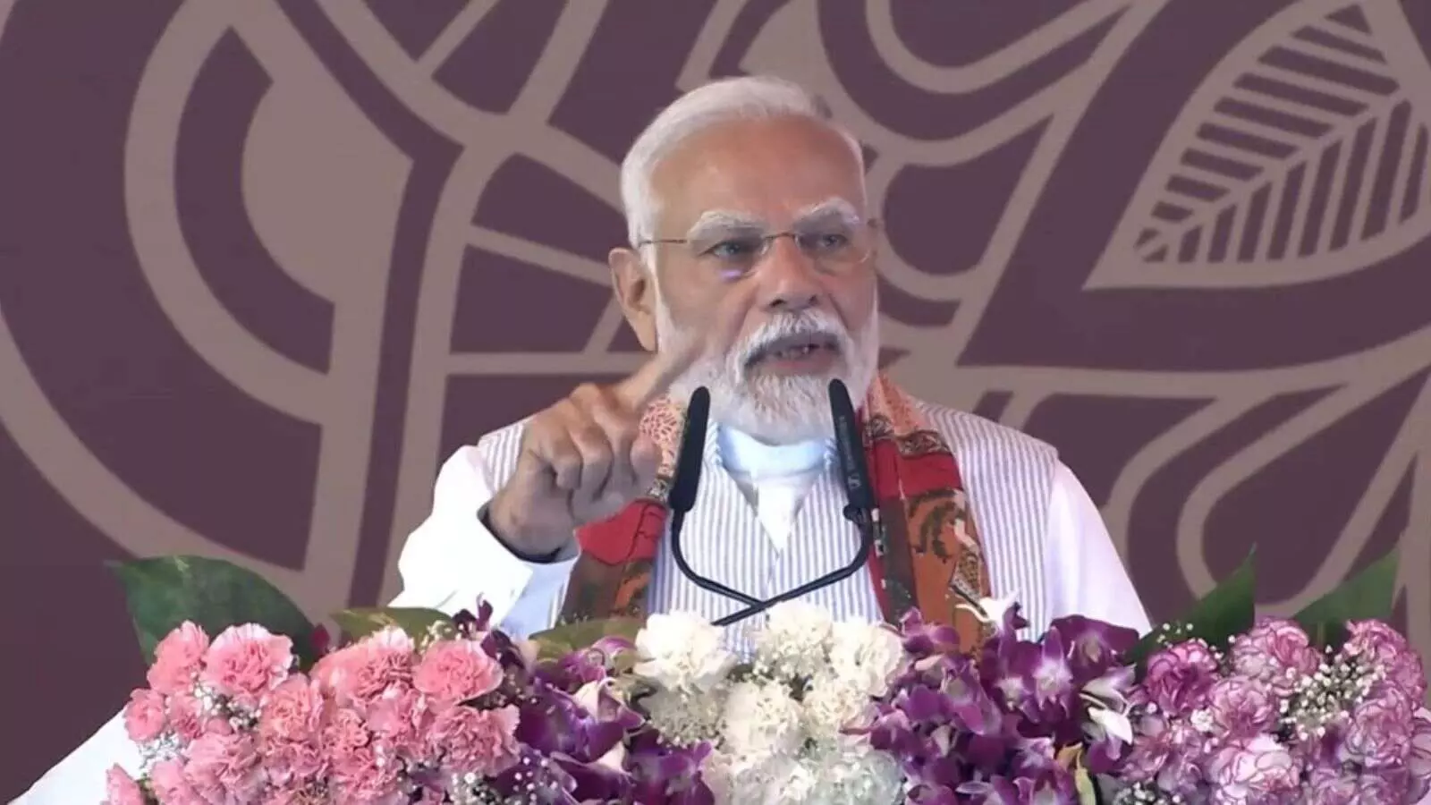 सिंदूर के बदले का वचन हुआ पूरा: पीएम मोदी सिंदूर के बदले का वचन हुआ पूरा: पीएम मोदी
