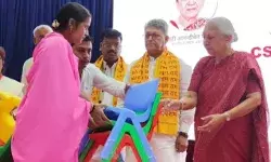 यूपी में मंत्रियों-विधायकों के बाद अब गवर्नर भी अफसरों से नाराज़,कार्यशैली पर उठाए गंभीर सवाल