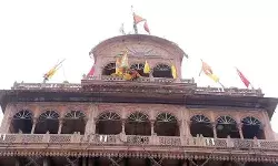 अब ट्रस्ट के नियंत्रण में होगा मथुरा का बांके बिहारी मंदिर, यूपी विधानसभा में ट्रस्ट के गठन लिए पेश विधेयक मंज़ूर