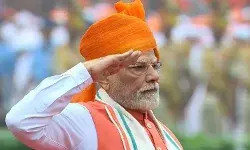 लाल किले की प्राचीर से मोदी बोले समय को मोड़ देने का भी यही समय है, सही समय है