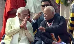 पीएम मोदी के RSS की तारीफ पर कांग्रेस का हमला, कहा- रिटायरमेंट रोकने की चाल