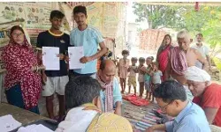 बिहार की वोटर लिस्ट से हटाए गए 65 लाख लोगों के नामों की सूची प्रकाशित, SC के निर्देश पर चुनाव आयोग हरकत में आया