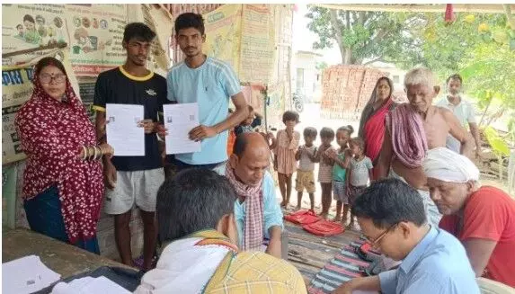 बिहार की वोटर लिस्ट से हटाए गए 65 लाख लोगों के नामों की सूची प्रकाशित, SC के निर्देश पर चुनाव आयोग हरकत में आया