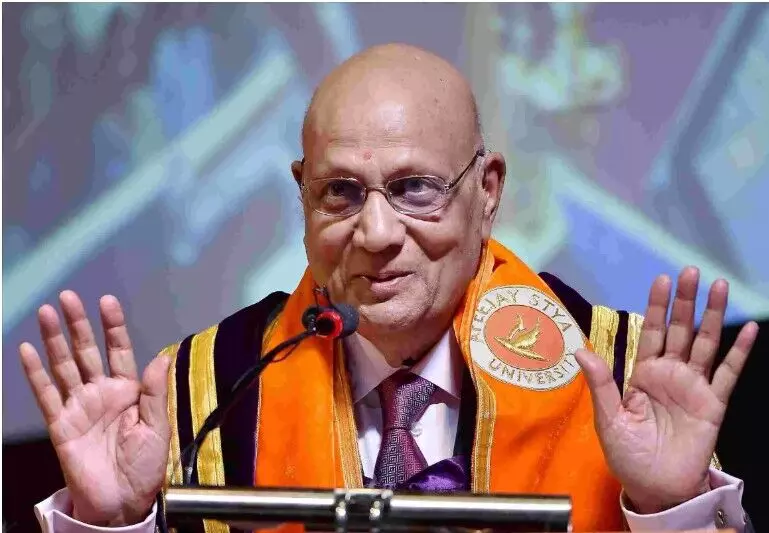 लॉर्ड स्वराज पॉल का निधन: ब्रिटेन में दान और व्यावसायिक कुशलता के लिए बनी पहचान लॉर्ड स्वराज पॉल का निधन: ब्रिटेन में दान और व्यावसायिक कुशलता के लिए बनी पहचान