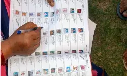 बिहार SIR फेज़-2 की डेडलाइन नज़दीक, EC का दावा- 98% से ज़्यादा वोटरों के दस्तावेज़ जमा हुए