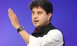 दिग्विजय-कमलनाथ के बयानों पर सिंधिया ने तोड़ी चुप्पी, बोले- “सम्मान और स्वाभिमान से समझौता संभव नहीं”