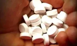 क्या पैरासिटामॉल आपको एंटीबायोटिक-प्रतिरोधी बना रही है? ओवर-द-काउंटर दवाओं के उपयोग पर एक नई स्टडी