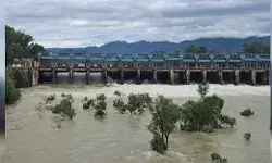 भाखड़ा और पौंग डैम से छोड़ा गया पानी, पंजाब की टेंशन और बढ़ी