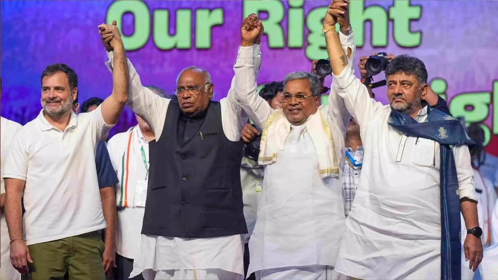 कर्नाटक सरकार का बड़ा फैसला: अब बैलेट पेपर से स्थानीय चुनाव, अलग वोटर लिस्ट होगी तैयार